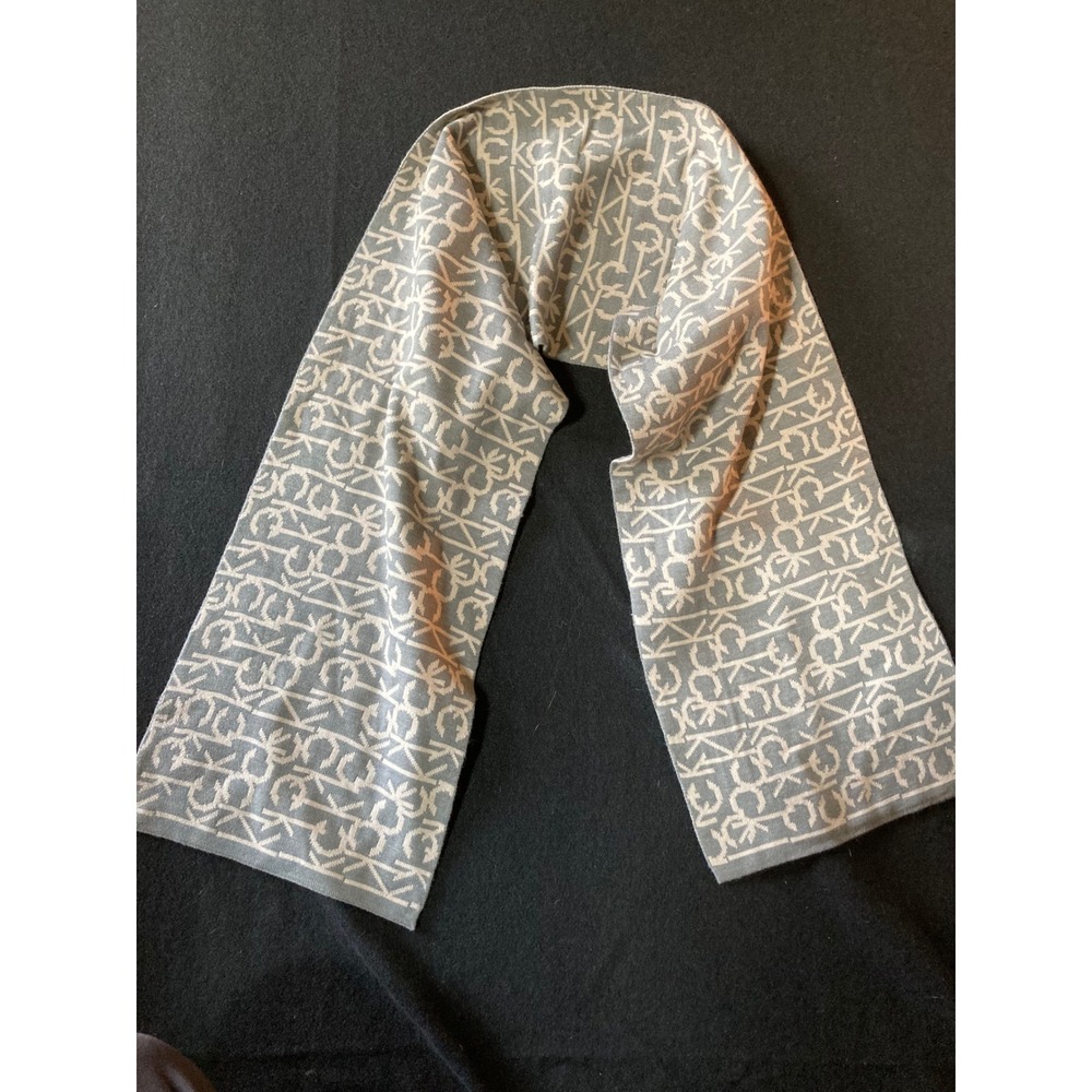 Calvin Klein Womens Grey Tan Monogram Logo Knit Scarf Designer Winter Wrap